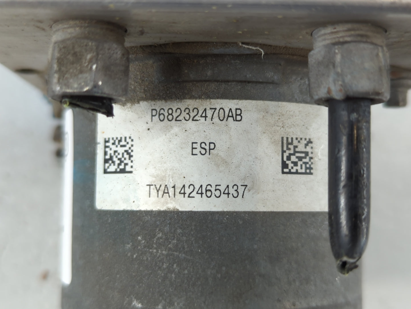 2015 Chrysler 200 ABS Pump Control Module Replacement P/N:P68232470AB Fits OEM Used Auto Parts - Oemusedautoparts1.com