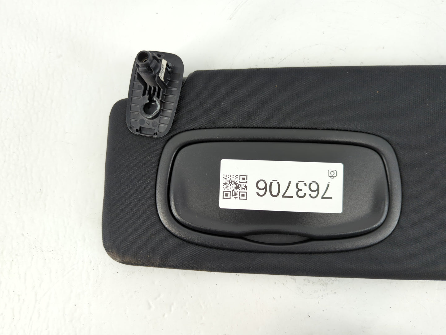 2015 Chrysler 200 Sun Visor Shade Replacement Driver Left Mirror Fits OEM Used Auto Parts - Oemusedautoparts1.com