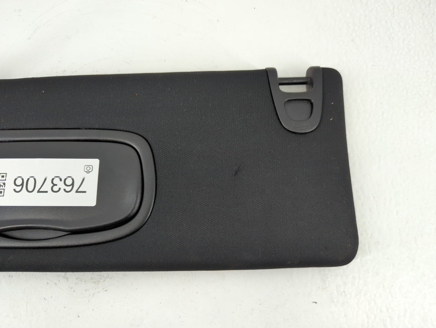 2015 Chrysler 200 Sun Visor Shade Replacement Driver Left Mirror Fits OEM Used Auto Parts - Oemusedautoparts1.com