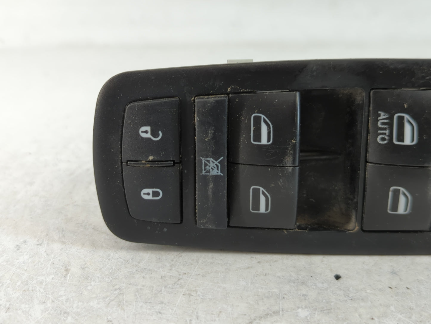 2015-2017 Chrysler 200 Master Power Window Switch Replacement Driver Side Left P/N:68231805AA Fits Fits 2013 2014 2015 2016 