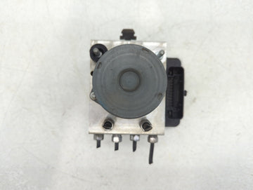 2015 Chrysler 200 ABS Pump Control Module Replacement P/N:P68232470AB Fits OEM Used Auto Parts