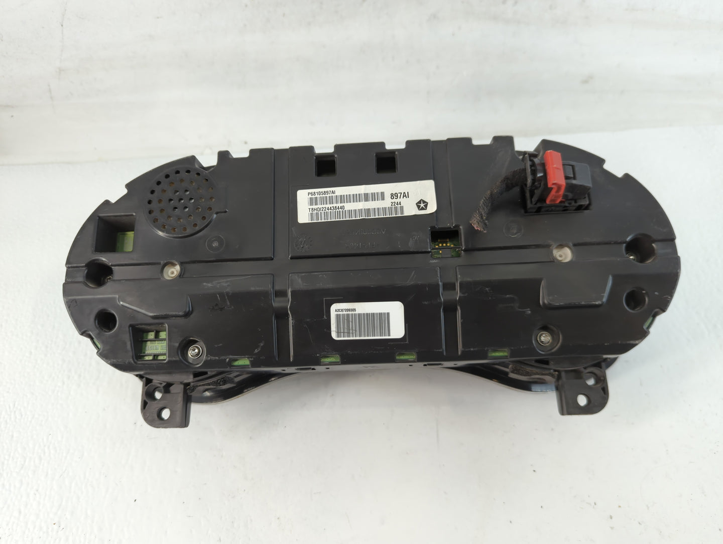 2015 Chrysler 200 Instrument Cluster Speedometer Gauges P/N:P68105897AI Fits OEM Used Auto Parts - Oemusedautoparts1.com