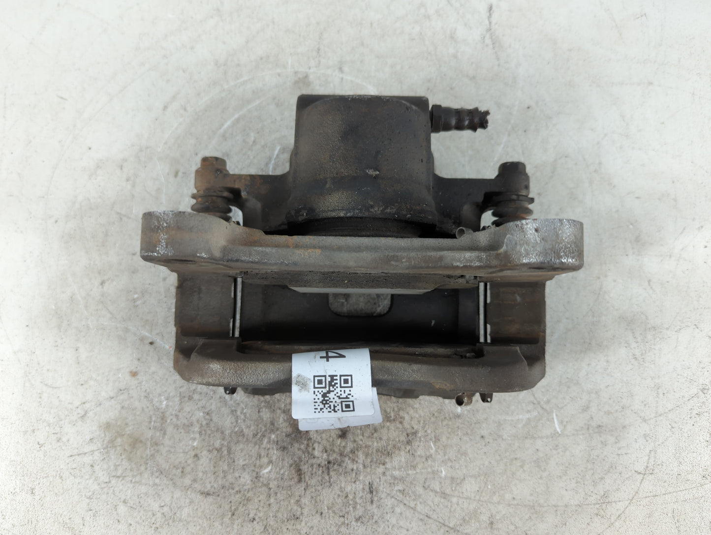2015-2017 Chrysler 200 Front Driver Left Brake Caliper - Oemusedautoparts1.com
