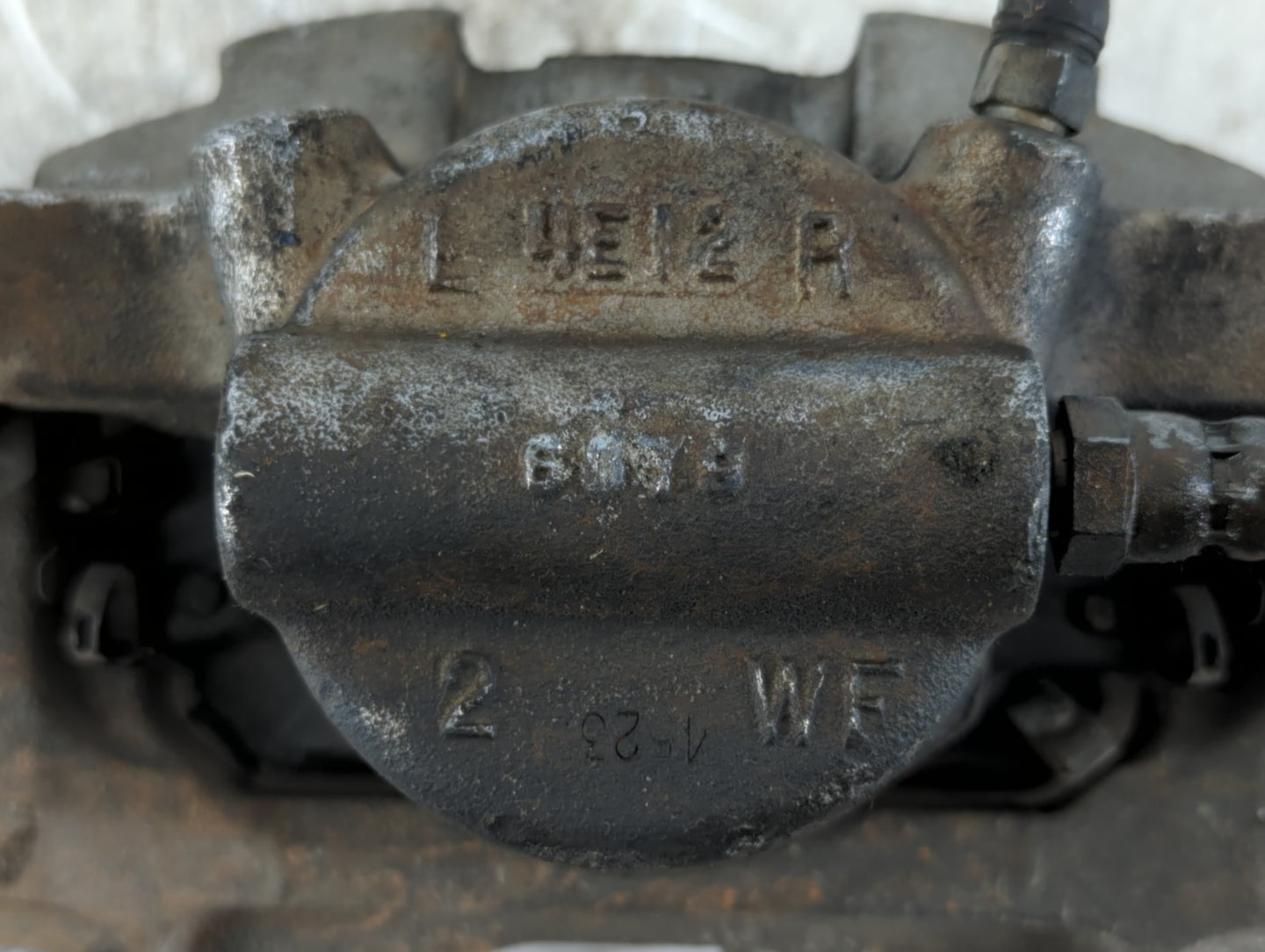 2015-2017 Chrysler 200 Front Driver Left Brake Caliper - Oemusedautoparts1.com