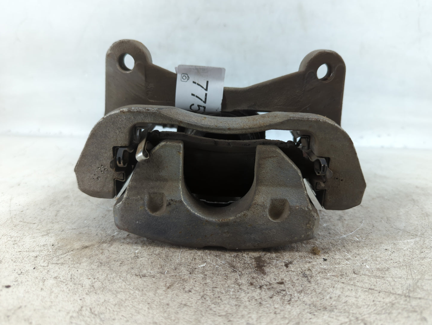 2015-2017 Chrysler 200 Rear Driver Left Brake Caliper - Oemusedautoparts1.com
