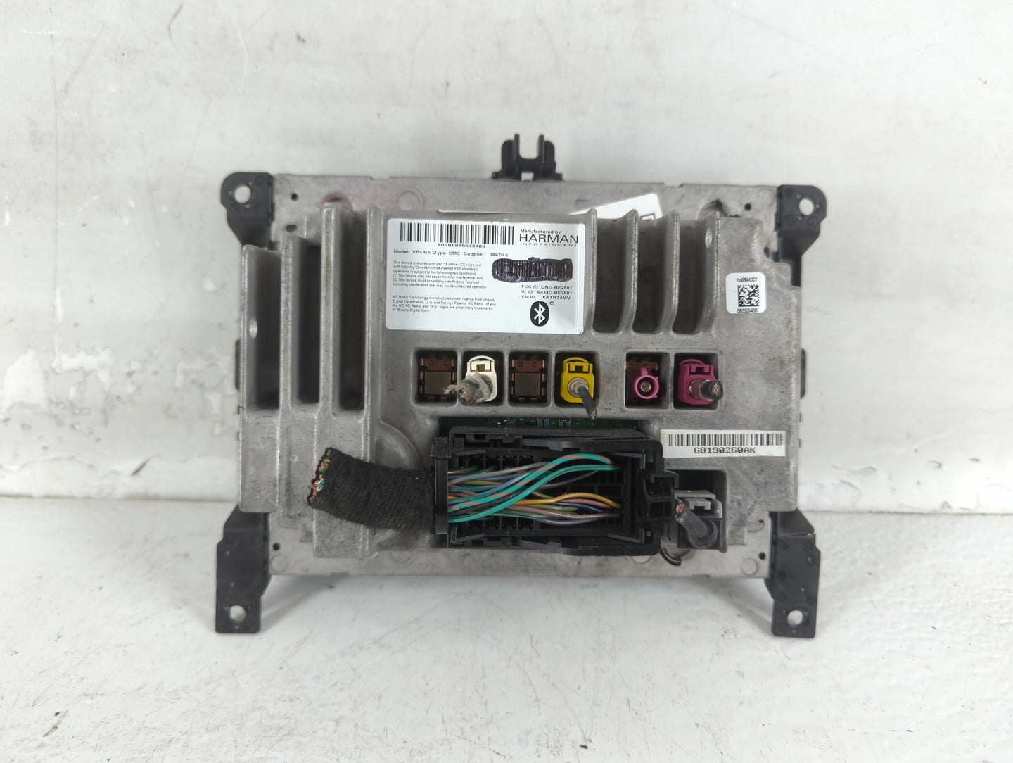 2015 Chrysler 200 Information Display Screen - Oemusedautoparts1.com