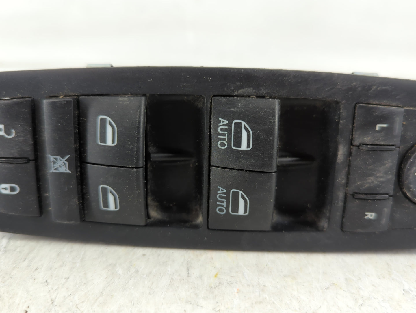 2015-2017 Chrysler 200 Master Power Window Switch Replacement Driver Side Left P/N:68271206AA Fits OEM Used Auto Parts - Oem