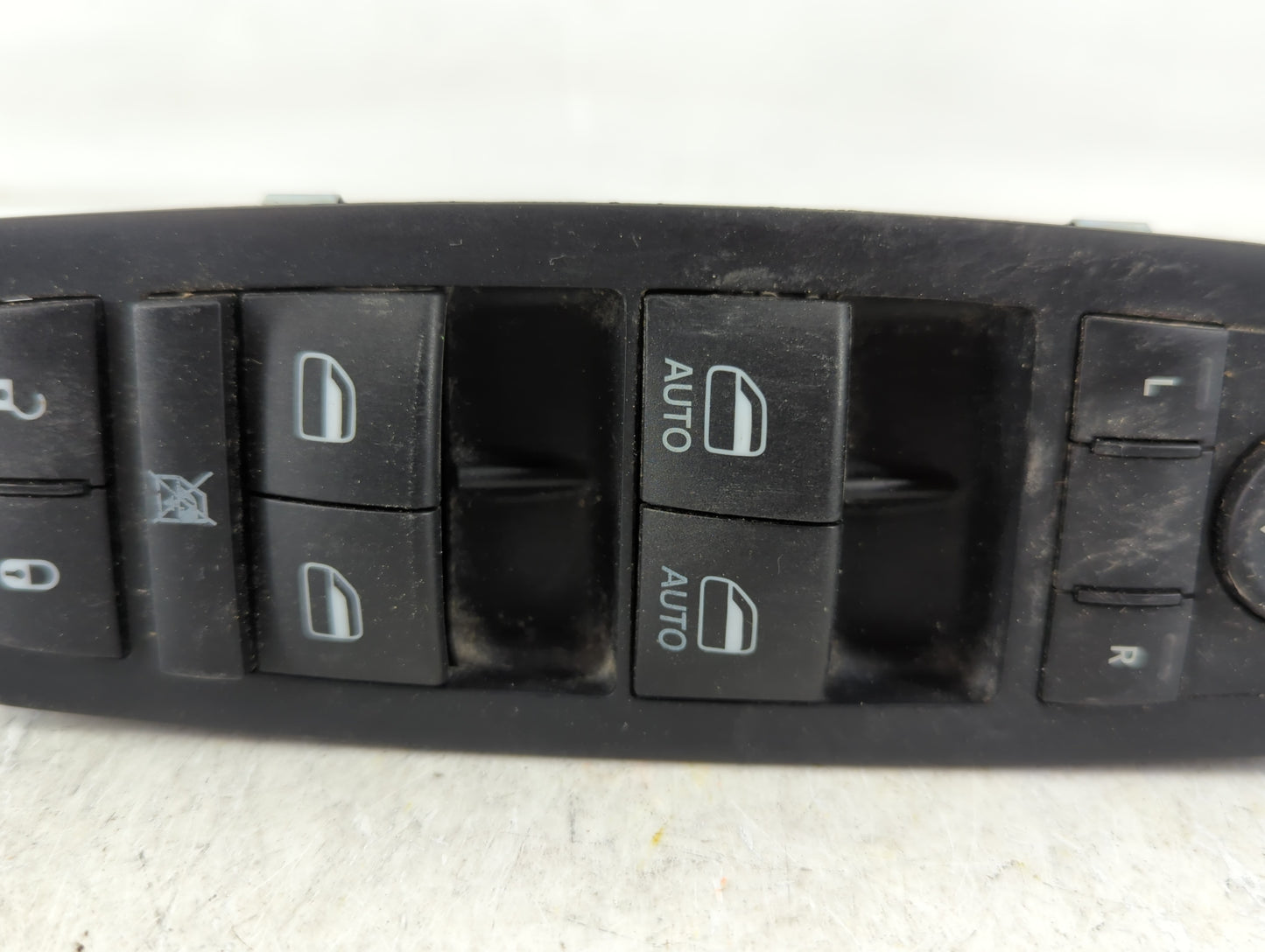 2015-2017 Chrysler 200 Master Power Window Switch Replacement Driver Side Left P/N:68271206AA Fits OEM Used Auto Parts - Oem