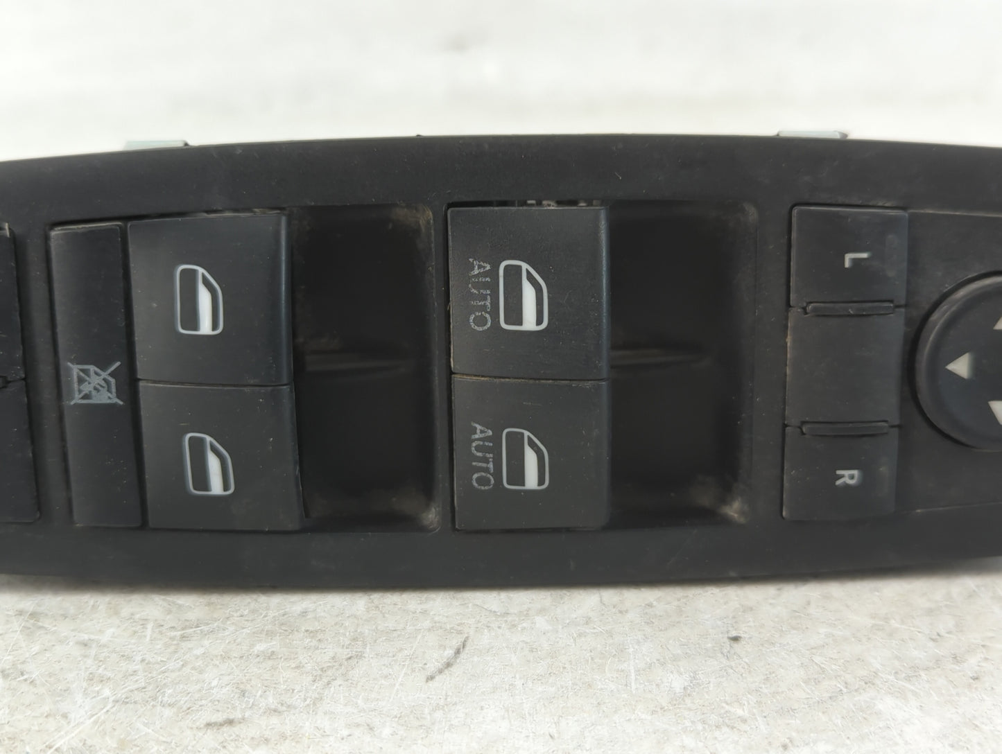 2015-2017 Chrysler 200 Master Power Window Switch Replacement Driver Side Left P/N:68231805AA Fits Fits 2013 2014 2015 2016 