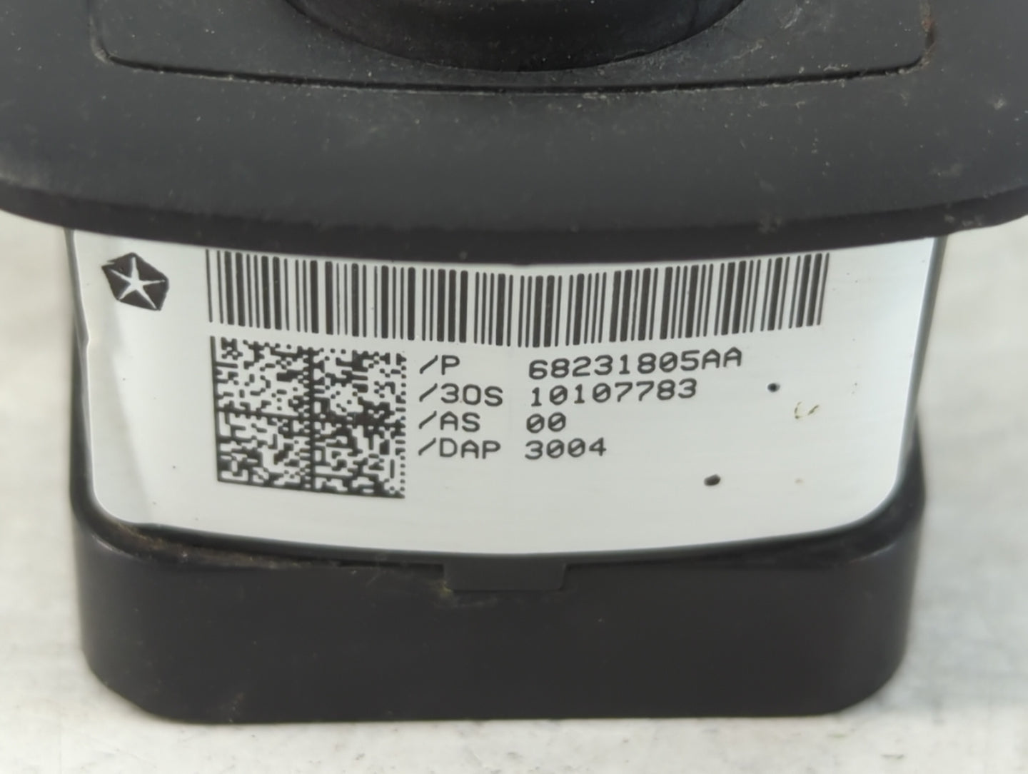 2015-2017 Chrysler 200 Master Power Window Switch Replacement Driver Side Left P/N:68231805AA Fits Fits 2013 2014 2015 2016 