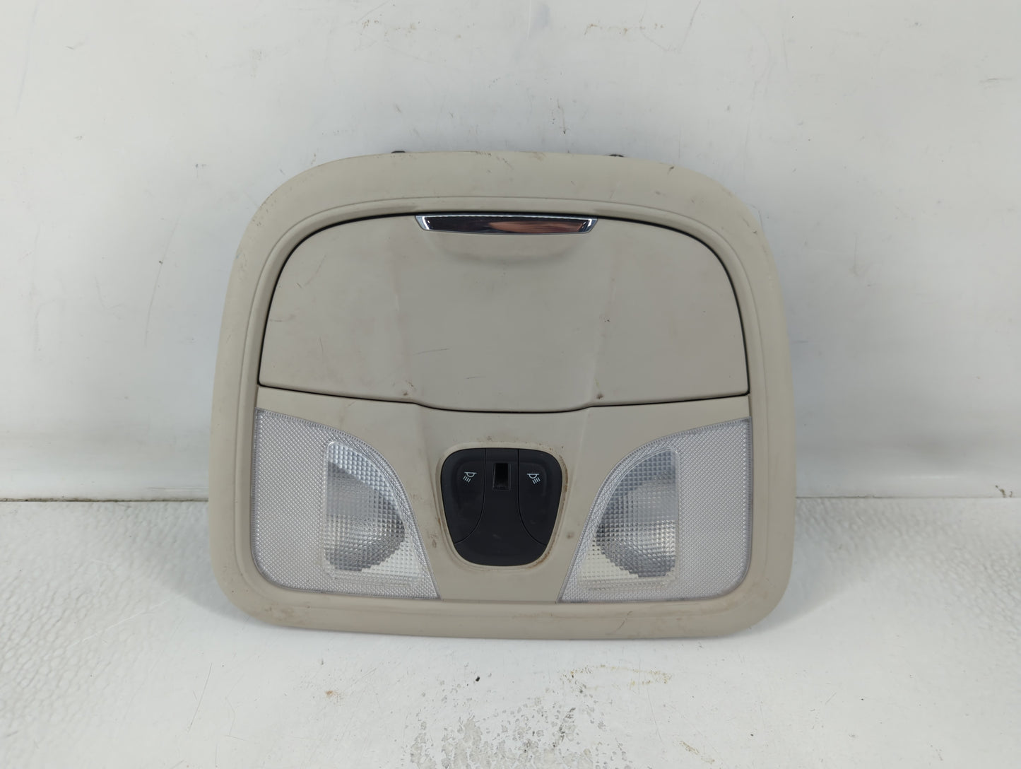 2015 Chrysler 200 Overhead Roof Console - Oemusedautoparts1.com