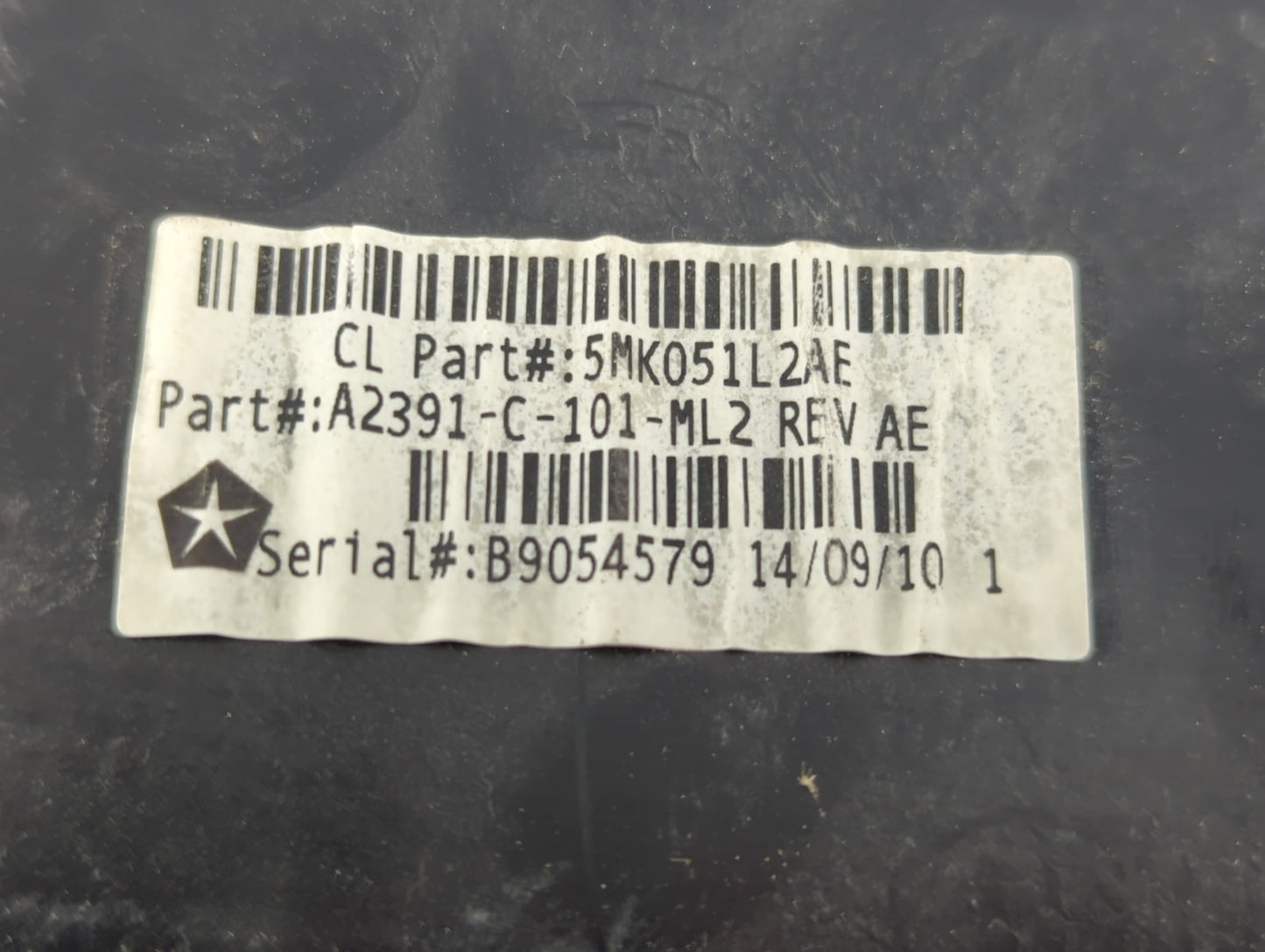 2015 Chrysler 200 Overhead Roof Console - Oemusedautoparts1.com