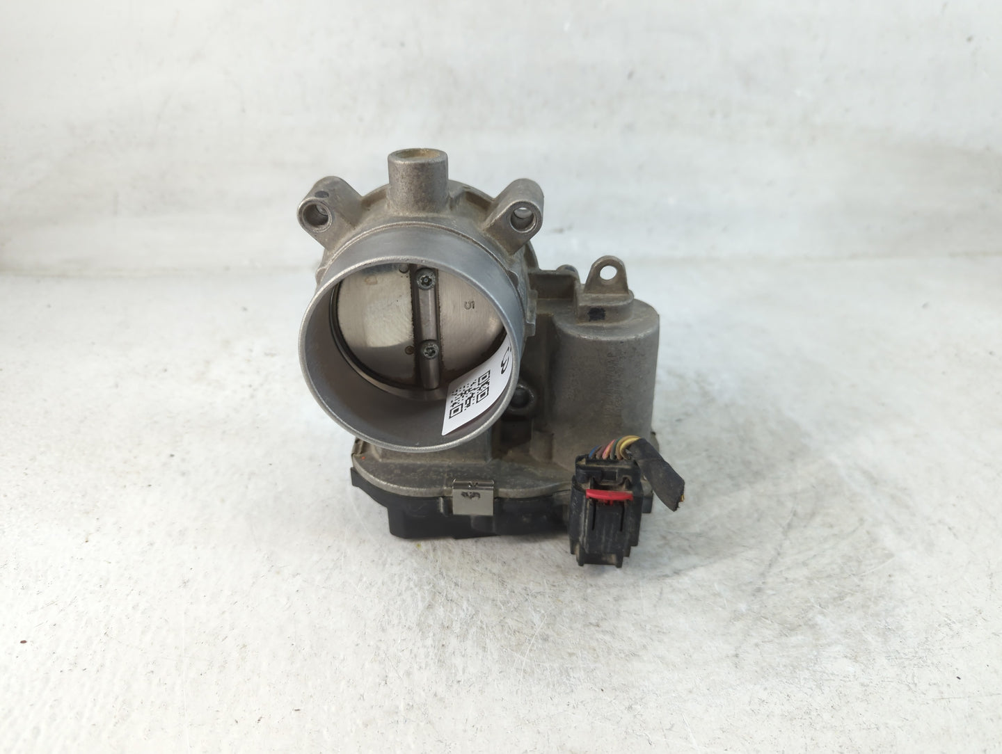 2015-2017 Chrysler 200 Throttle Body P/N:04891970AE Fits Fits 2014 2015 2016 2017 2018 2019 2020 2021 2022 OEM Used Auto Par