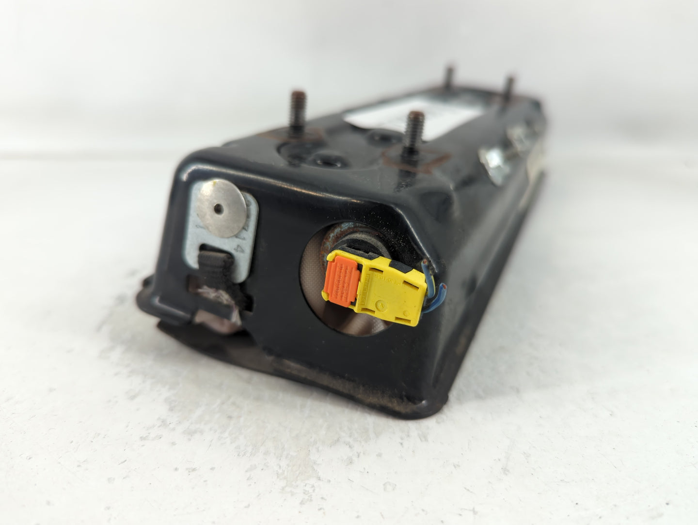2015-2017 Chrysler 200 Air Bag Driver Left Knee OEM P/N:P68148438AB Fits Fits 2015 2016 2017 OEM Used Auto Parts - Oemusedau