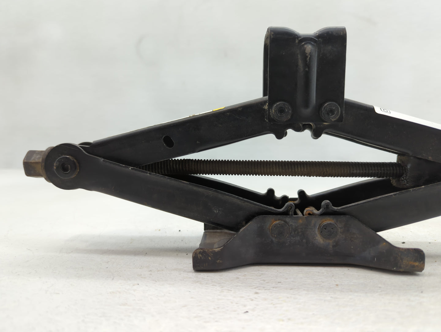 2015 Chrysler 200 Spare Scissor Car Jack - Oemusedautoparts1.com