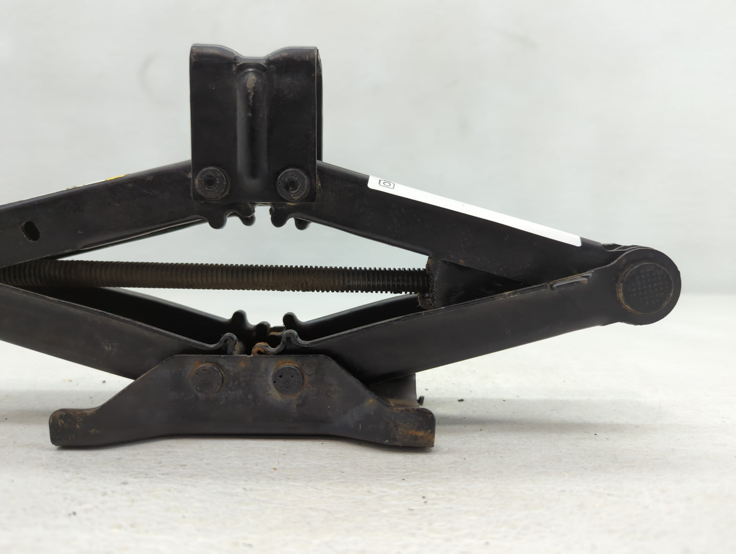 2015 Chrysler 200 Spare Scissor Car Jack - Oemusedautoparts1.com