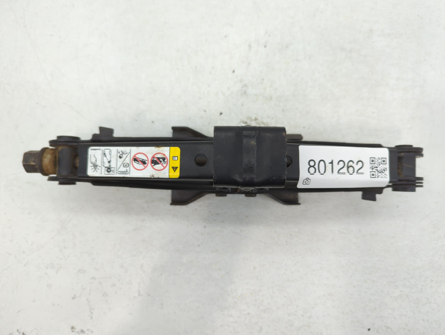 2015 Chrysler 200 Spare Scissor Car Jack - Oemusedautoparts1.com