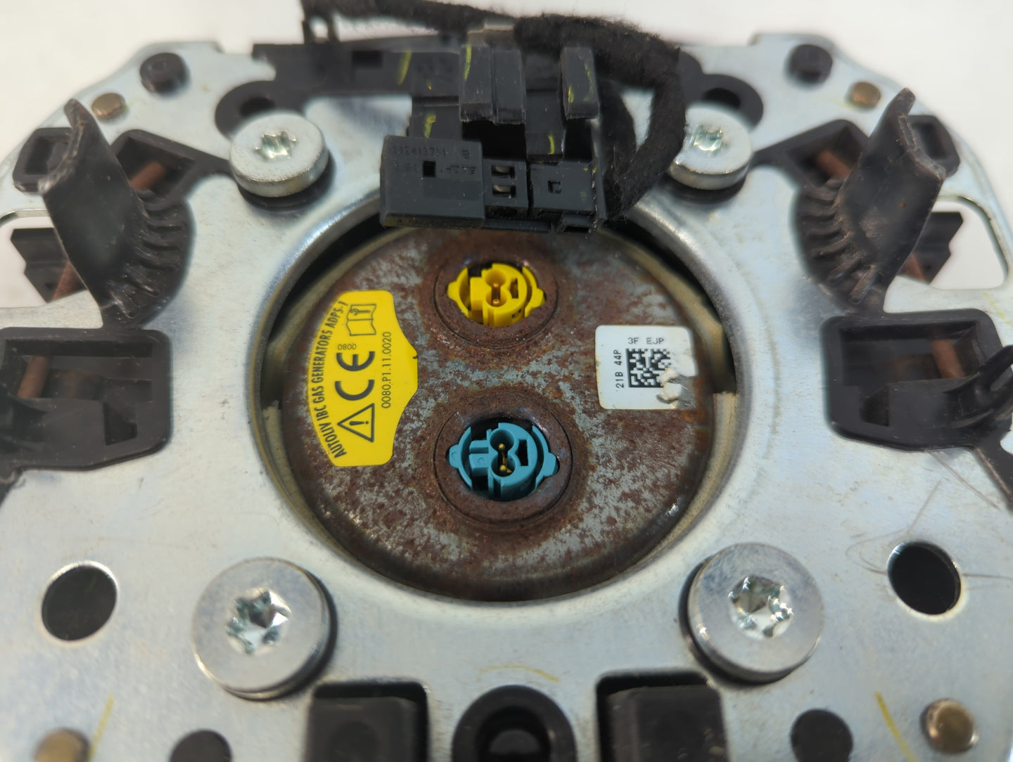 2015-2017 Chrysler 200 Air Bag Driver Left Steering Wheel Mounted - Oemusedautoparts1.com