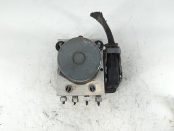 2015 Chrysler 200 ABS Pump Control Module Replacement P/N:TYA142540588 P68232470AB Fits OEM Used Auto Parts