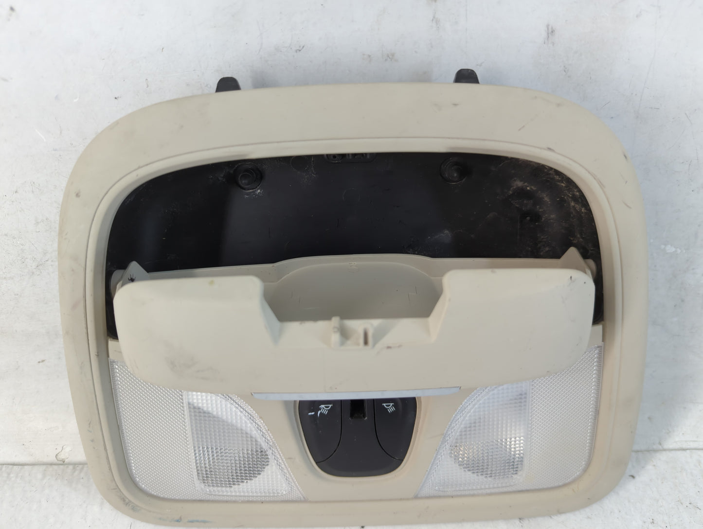 2015-2017 Chrysler 200 Overhead Roof Console 838887 - Oemusedautoparts1.com