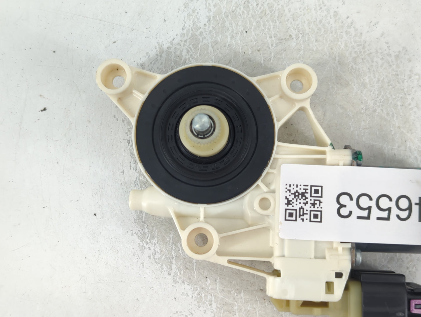 2015-2017 Chrysler 200 Window Control Module 3040713 A - Oemusedautoparts1.com