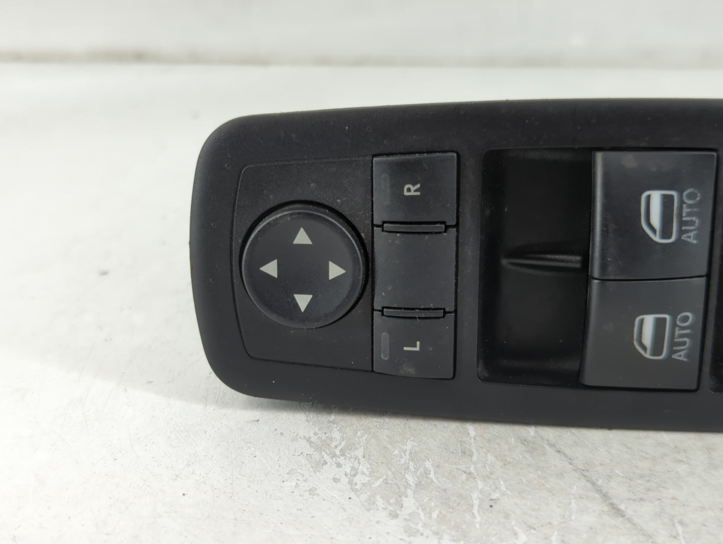 2015-2017 Chrysler 200 Master Power Window Switch Replacement Driver Side Left P/N:68231805AA Fits OEM Used Auto Parts - Oem