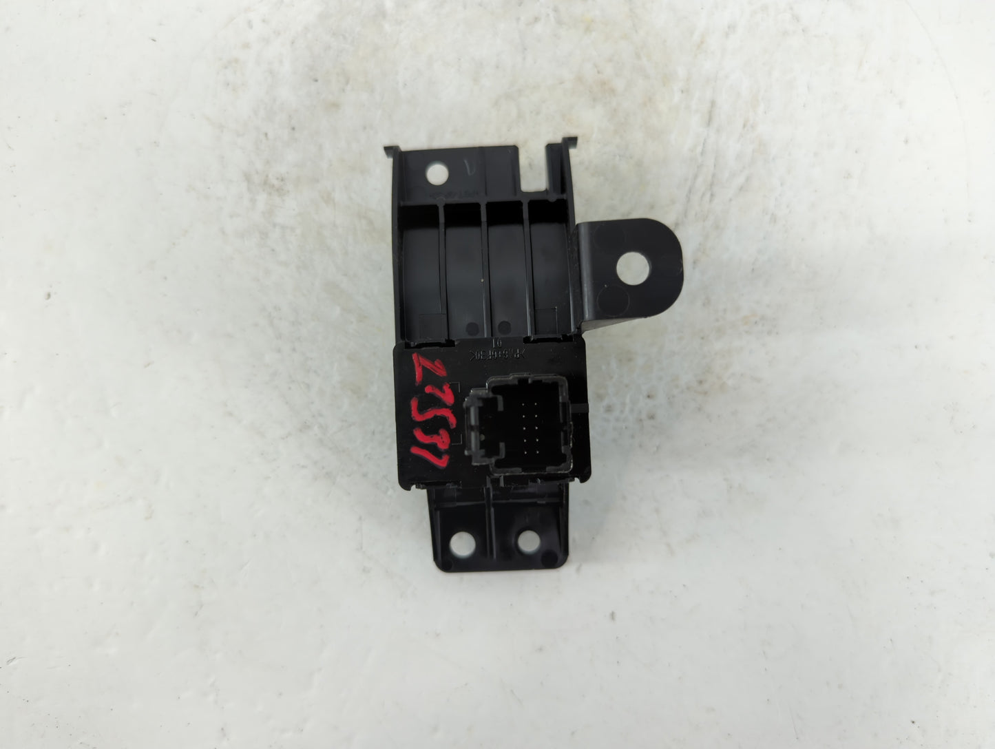 2015 Chrysler 200 Emergency Parking Brake Switch - Oemusedautoparts1.com