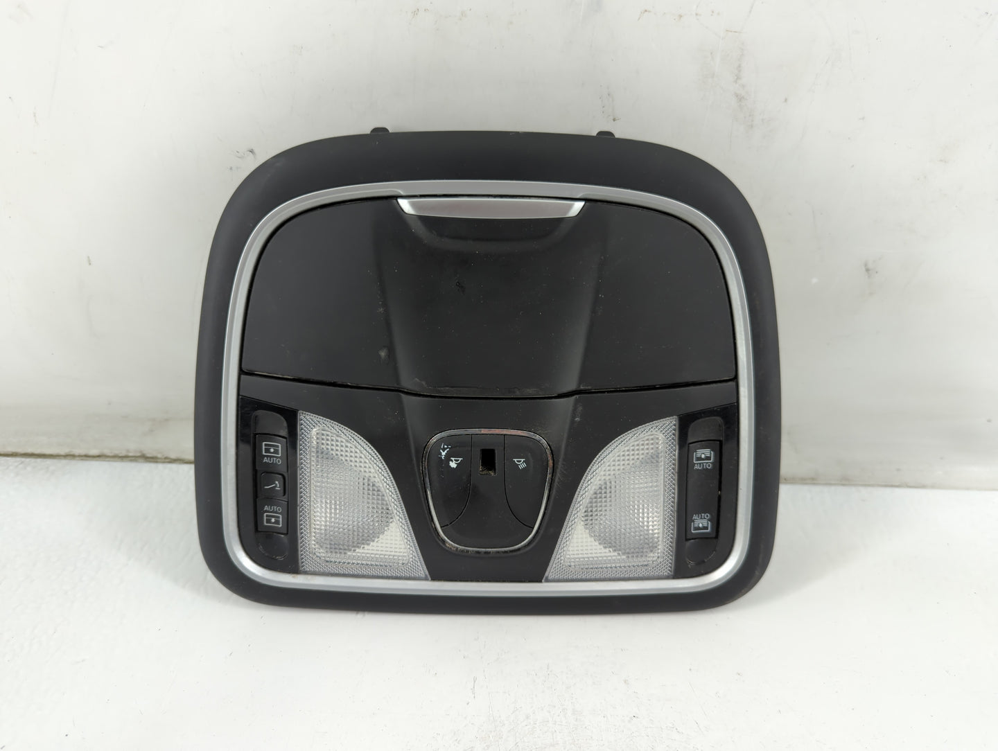2015 Chrysler 200 Overhead Roof Console - Oemusedautoparts1.com