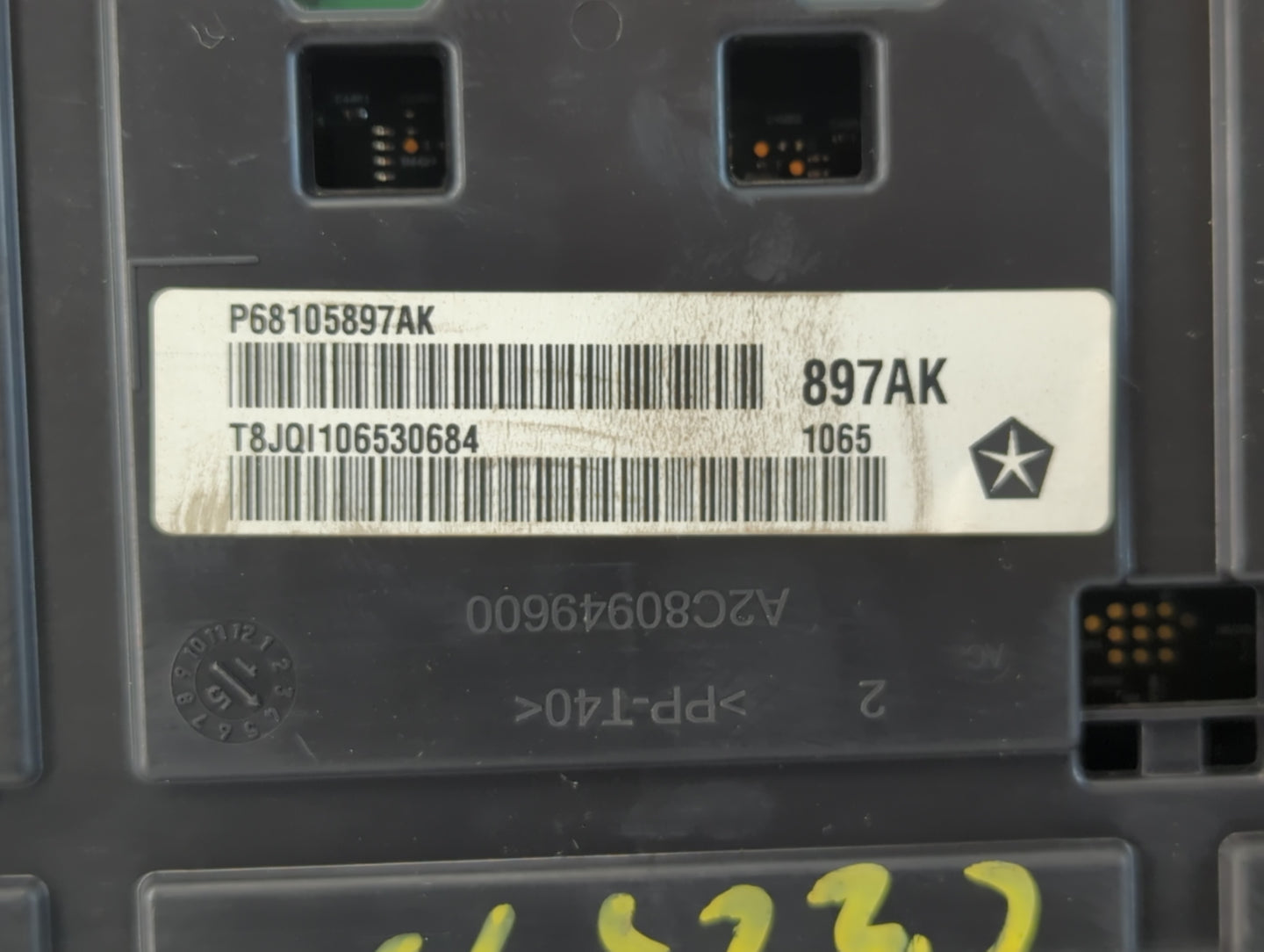 2015 Chrysler 200 Instrument Cluster Speedometer Gauges P/N:P68105897AK Fits OEM Used Auto Parts - Oemusedautoparts1.com
