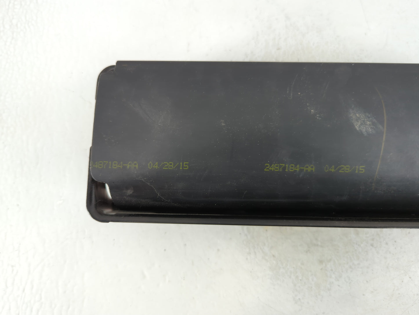 2015-2017 Chrysler 200 Air Bag Driver Left Knee OEM P/N:P68148438AB Fits Fits 2015 2016 2017 OEM Used Auto Parts - Oemusedau