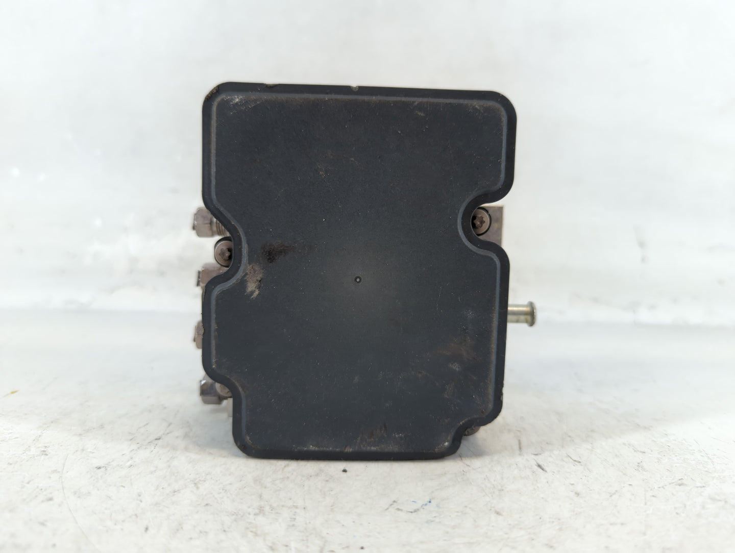 2015 Chrysler 200 ABS Pump Control Module Replacement P/N:68232470AB Fits OEM Used Auto Parts - Oemusedautoparts1.com