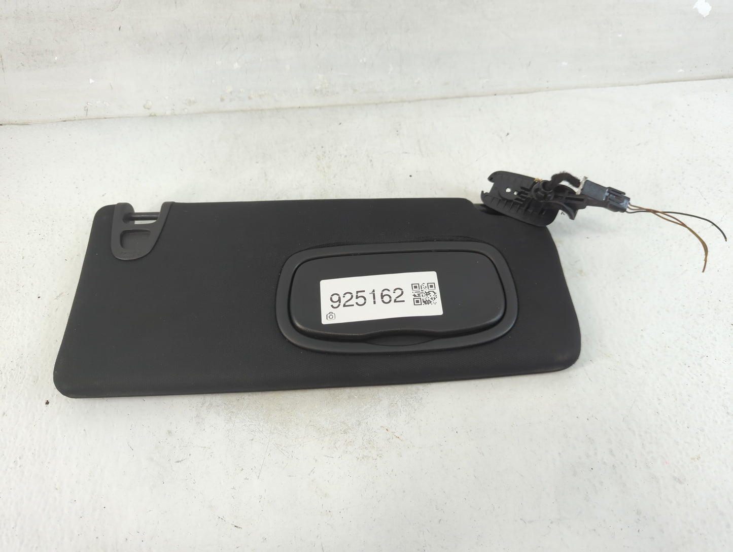 2015 Chrysler 200 Sun Visor Shade Replacement Driver Left Mirror Fits OEM Used Auto Parts - Oemusedautoparts1.com