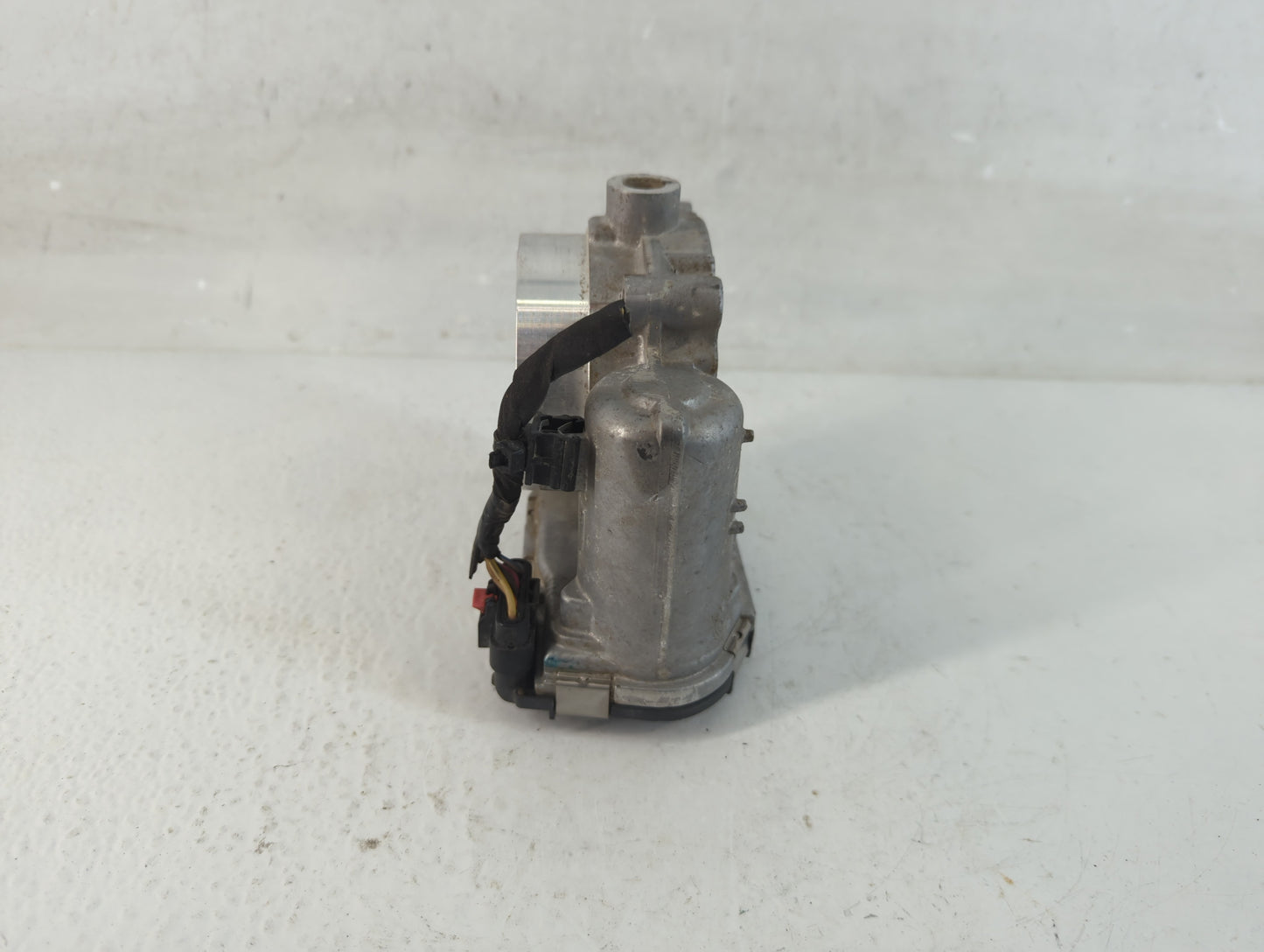 2011-2022 Chrysler 300 Throttle Body P/N:05184349AC Fits Fits 2011 2012 2013 2014 2015 2016 2017 2018 2019 2020 2021 2022 OE