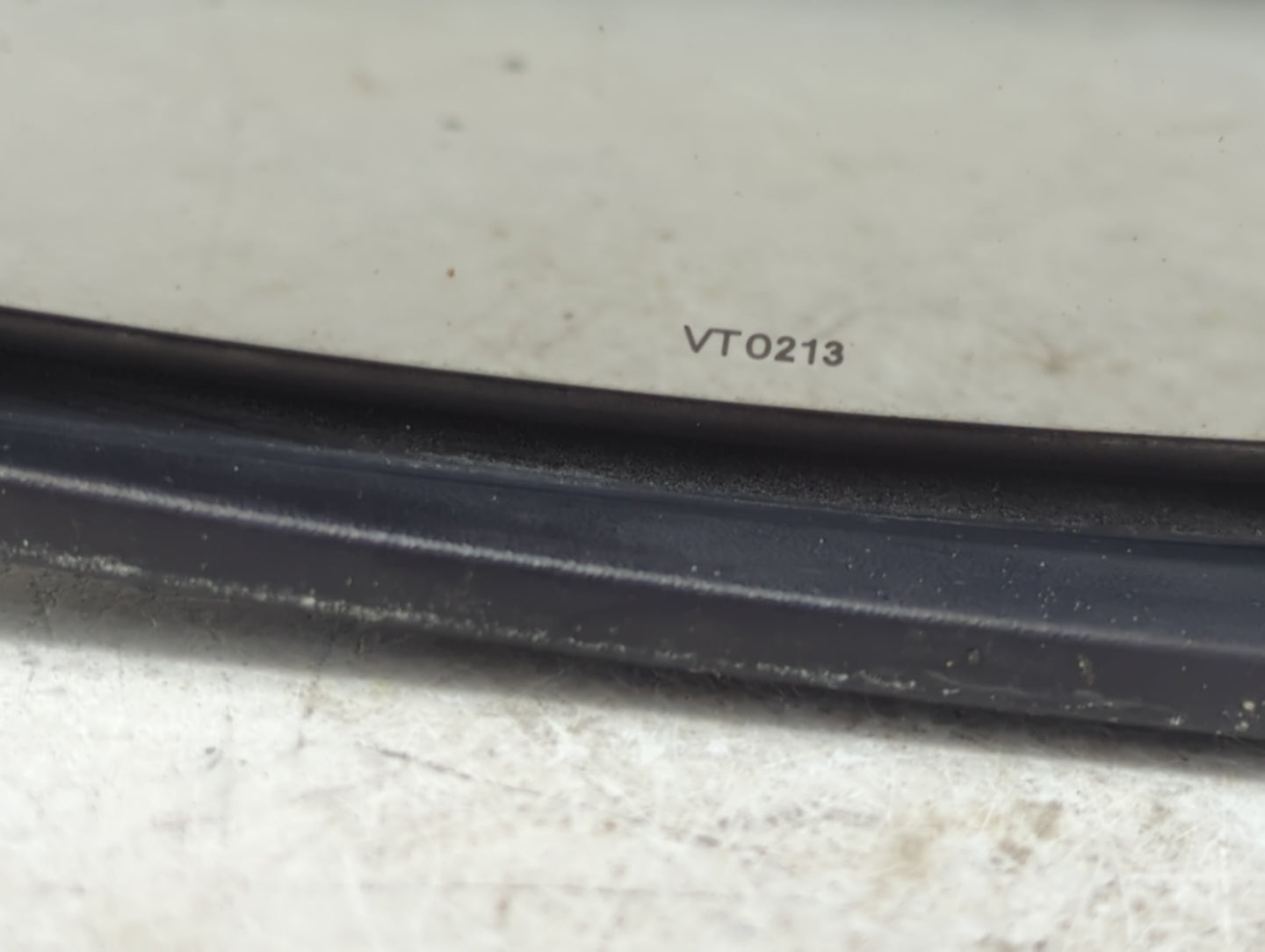 2015-2021 Chrysler 300 Driver Side View Mirror - Left Door Mirror OEM Used - Oemusedautoparts1.com