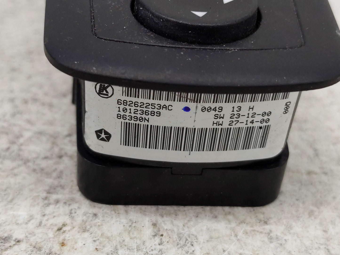 2015-2019 Chrysler 300 Master Power Window Switch Replacement Driver Side Left P/N:68262253AC Fits OEM Used Auto Parts - Oem