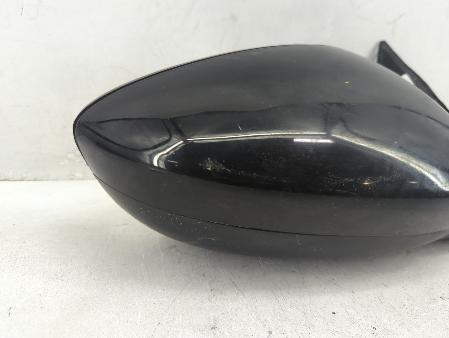 2015-2016 Chrysler 300 Passenger Side View Mirror - Right Door Mirror OEM Used - Oemusedautoparts1.com