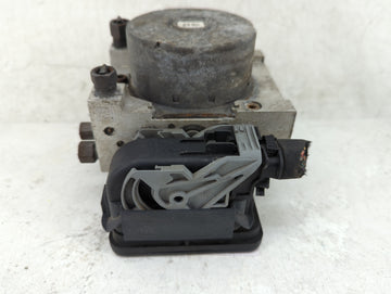 2015-2016 Chrysler 300 ABS Pump Control Module Replacement P/N:P68290444AA 25.0220-0472.4 Fits Fits 2015 2016 OEM Used Auto 
