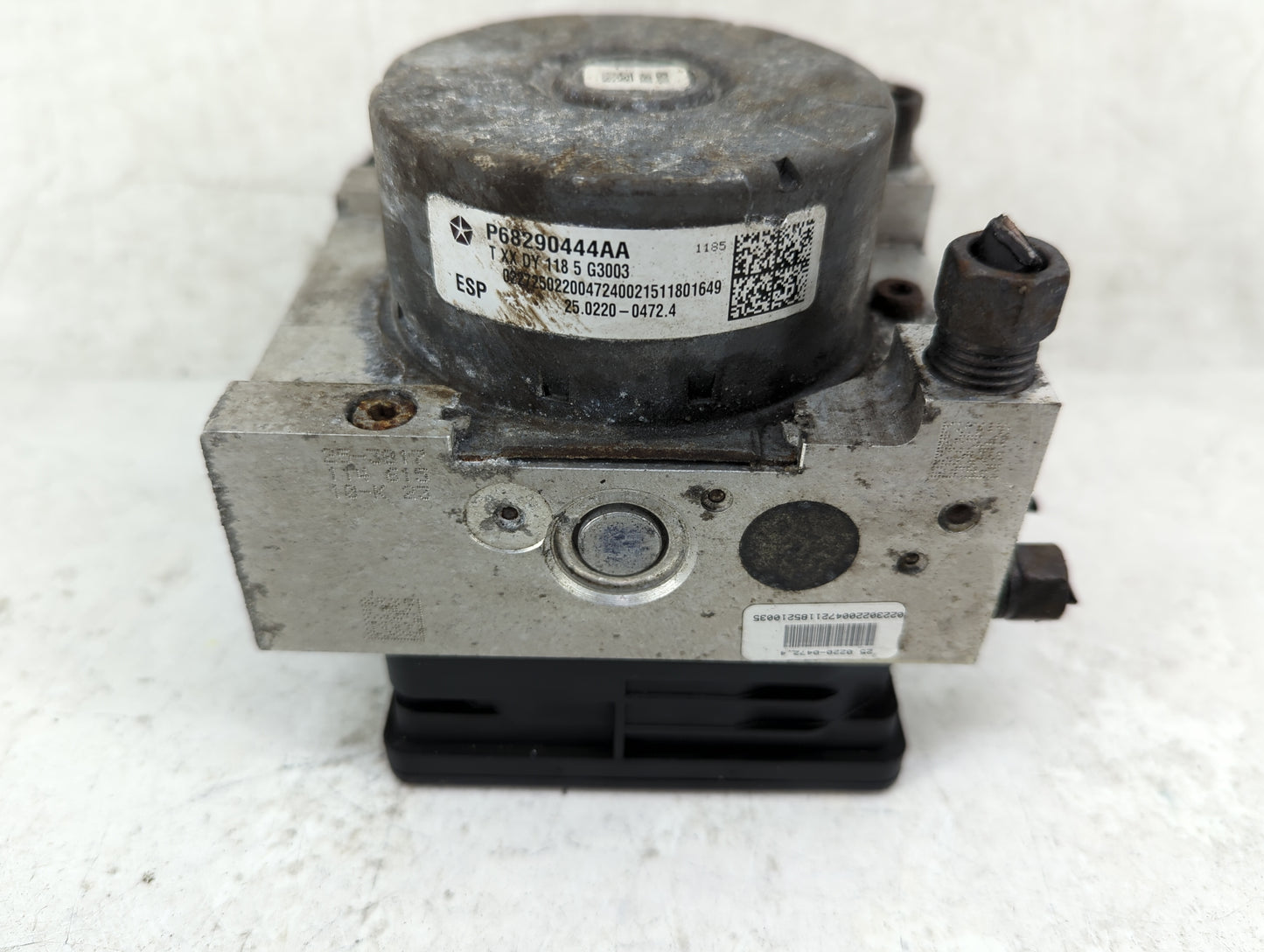 2015-2016 Chrysler 300 ABS Pump Control Module Replacement P/N:P68290444AA 25.0220-0472.4 Fits Fits 2015 2016 OEM Used Auto 