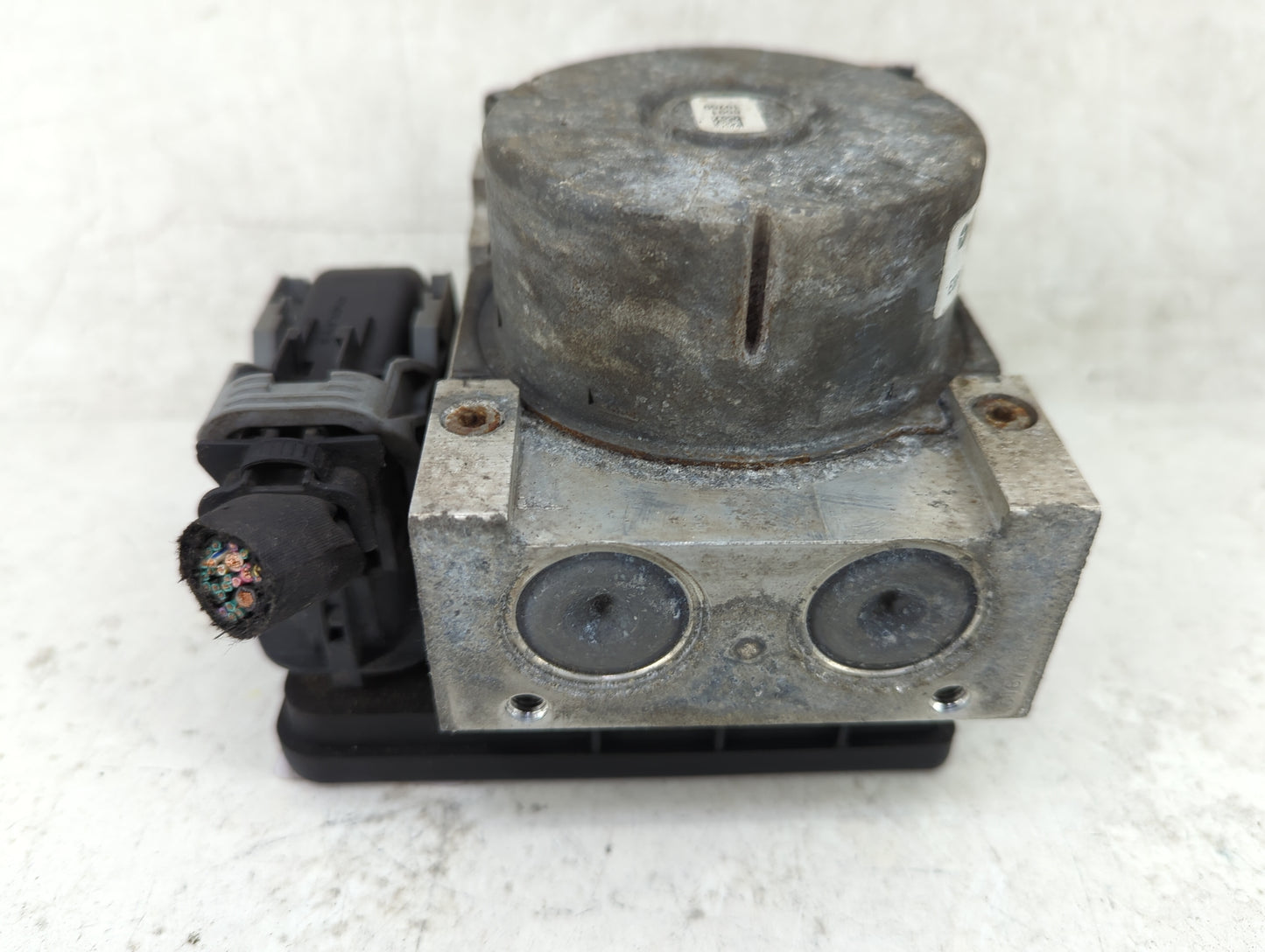 2015-2016 Chrysler 300 ABS Pump Control Module Replacement P/N:P68290444AA 25.0220-0472.4 Fits Fits 2015 2016 OEM Used Auto 