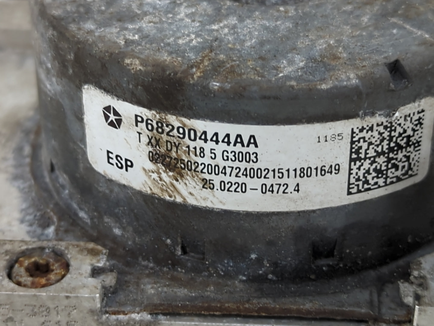 2015-2016 Chrysler 300 ABS Pump Control Module Replacement P/N:P68290444AA 25.0220-0472.4 Fits Fits 2015 2016 OEM Used Auto 