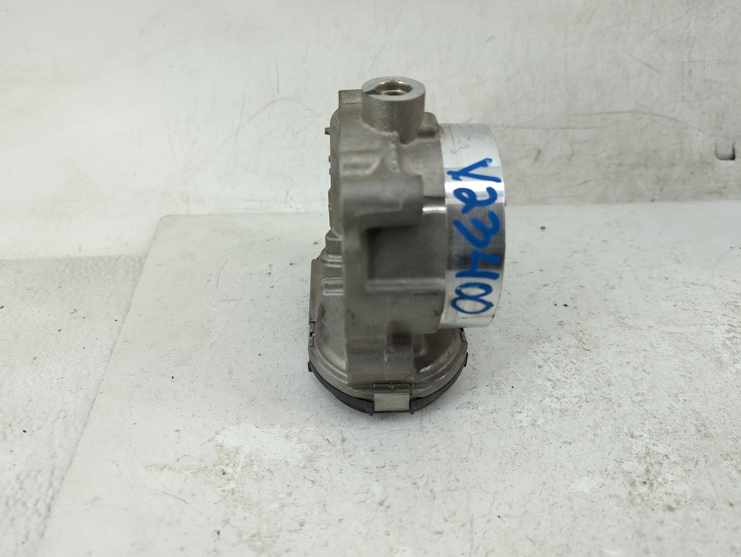 2011-2022 Chrysler 300 Throttle Body P/N:0 280 750 570 05184349AC Fits OEM Used Auto Parts - Oemusedautoparts1.com
