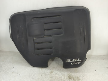 2015 Chrysler 300 Engine Cover - Oemusedautoparts1.com