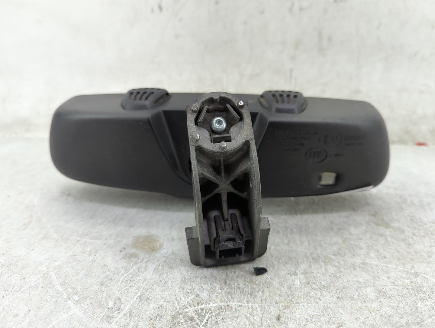2015-2016 Chrysler 300 Interior Rear View Mirror Replacement OEM P/N:E11028005 68213388AB, 033015 905-4477 Fits Fits 2015 20