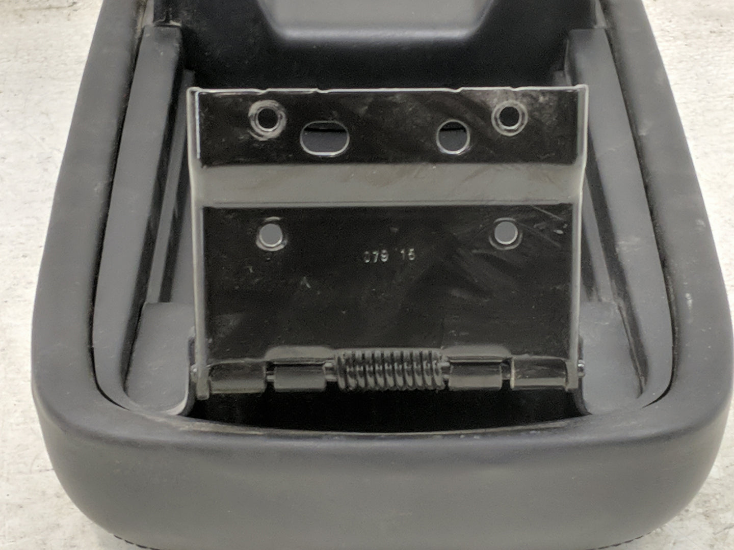 2015 Chrysler 300 Center Console Armrest Cover Lid Fits OEM Used Auto Parts - Oemusedautoparts1.com