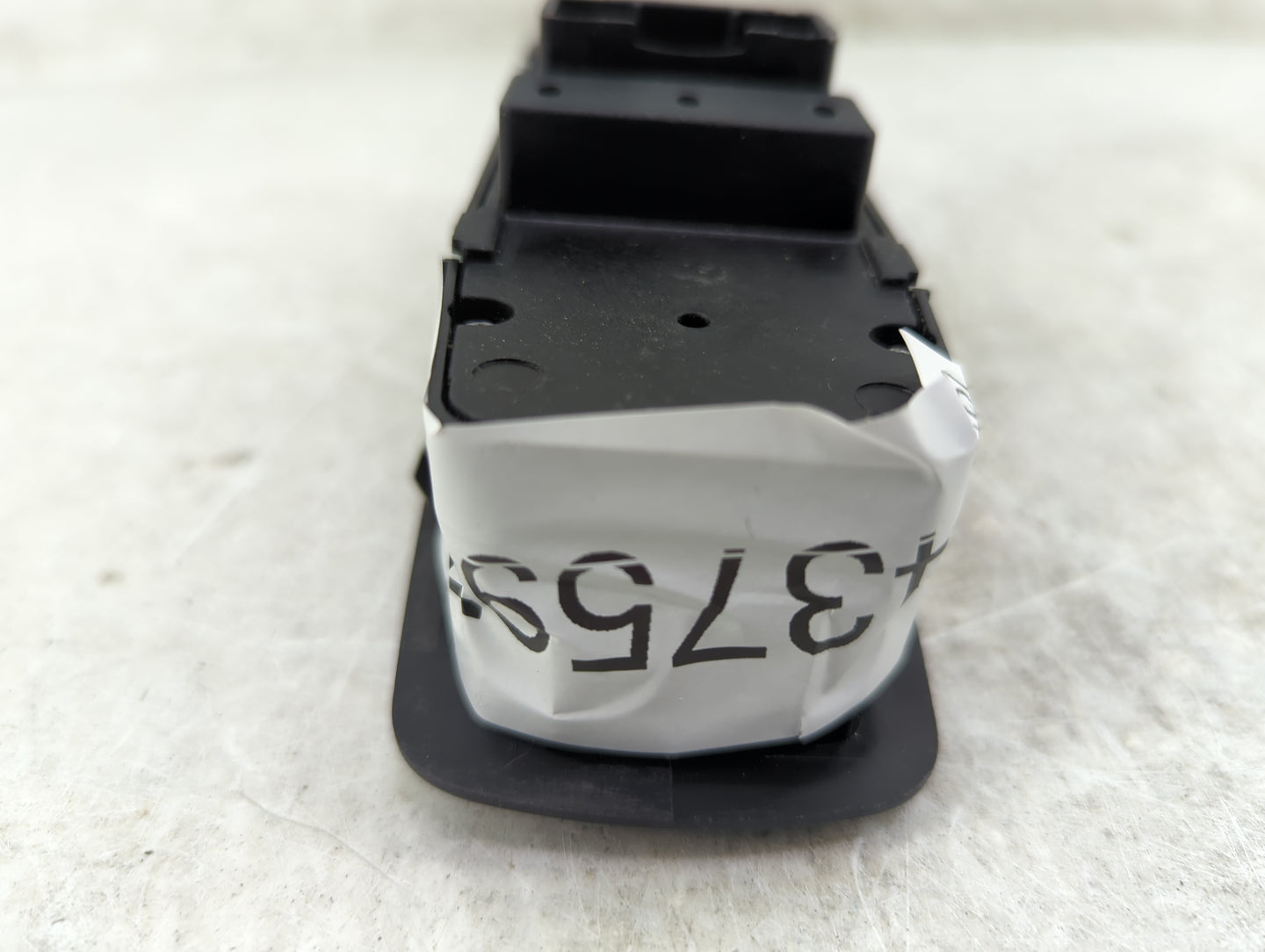 2015-2019 Chrysler 300 Master Power Window Switch Replacement Driver Side Left P/N:68262253AA Fits OEM Used Auto Parts - Oem