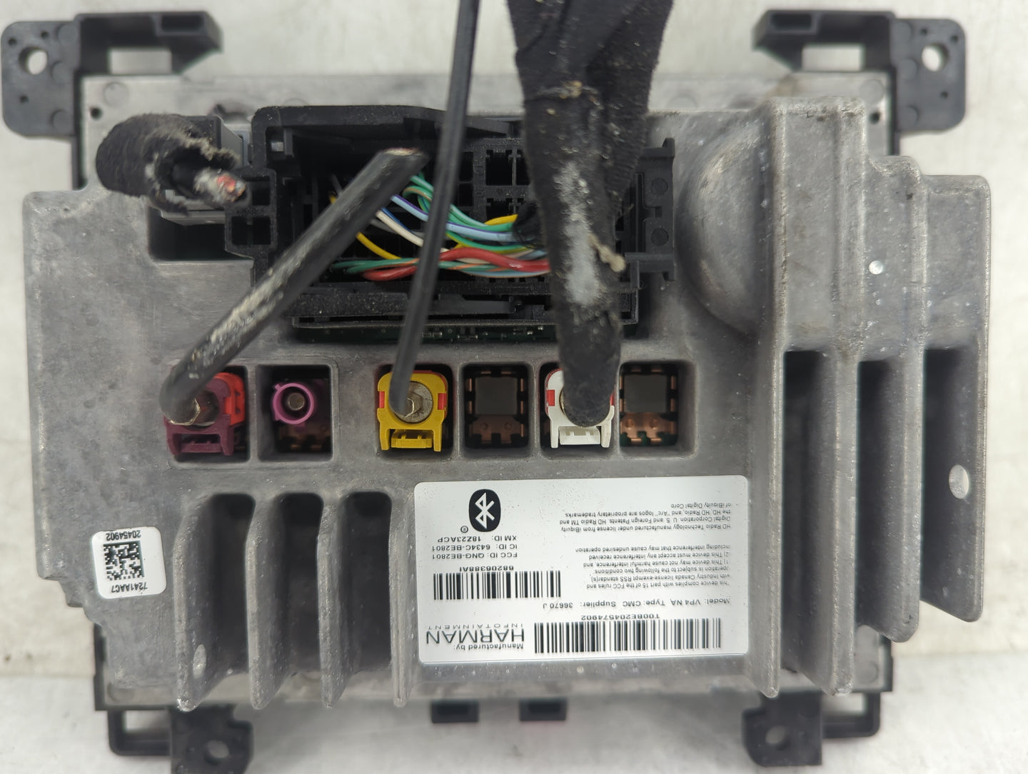 2015 Chrysler 300 Radio AM FM Cd Player Receiver Replacement P/N:T00BE204574902 68206388AI, QNG-BE2801, 6434C-BE2801 Fits OE