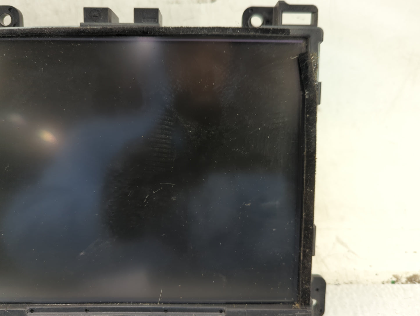 2015 Chrysler 300 Information Display Screen - Oemusedautoparts1.com