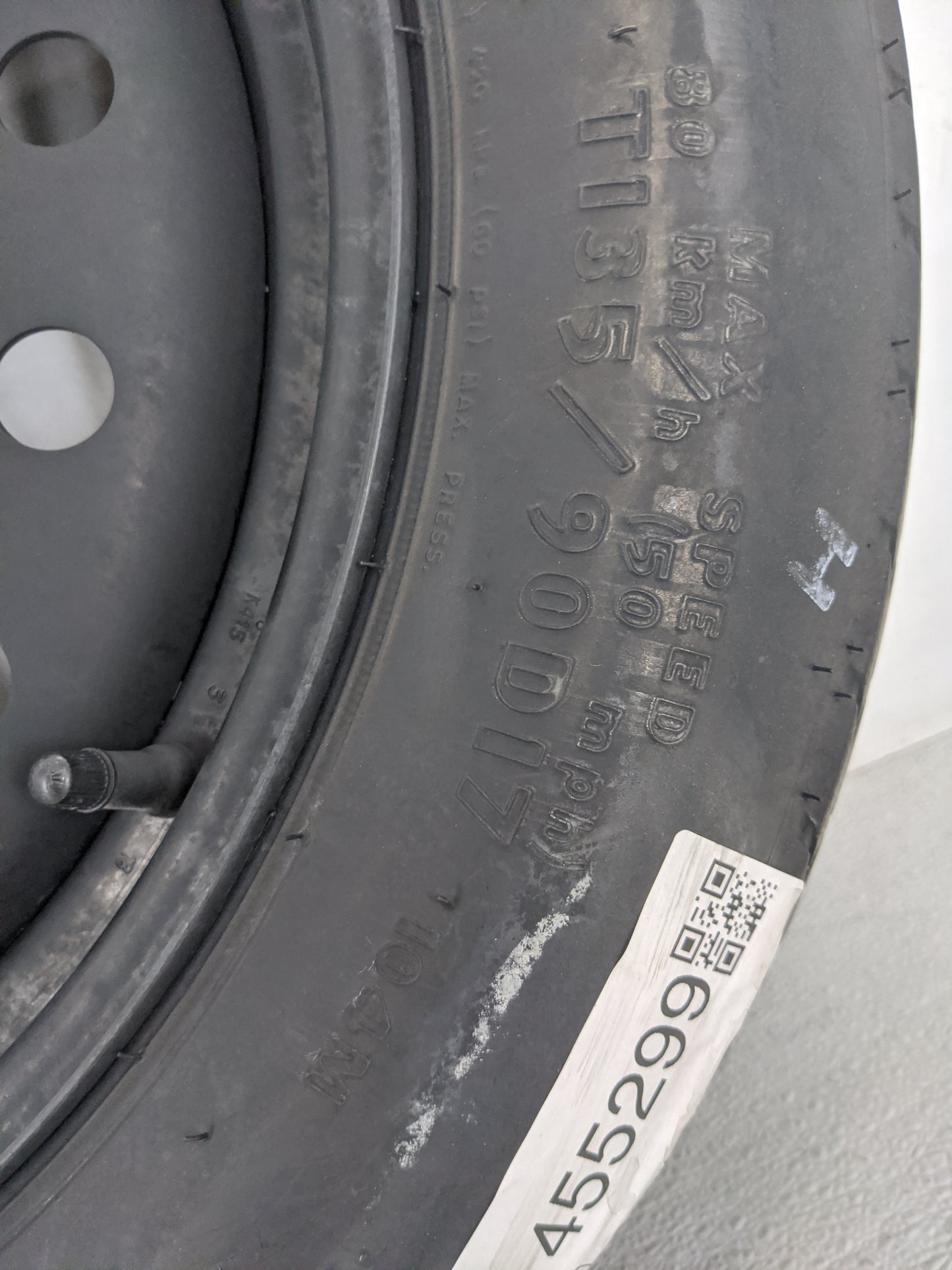 2005-2022 Chrysler 300 Spare Donut Tire Wheel Rim Oem 1455299 - Oemusedautoparts1.com
