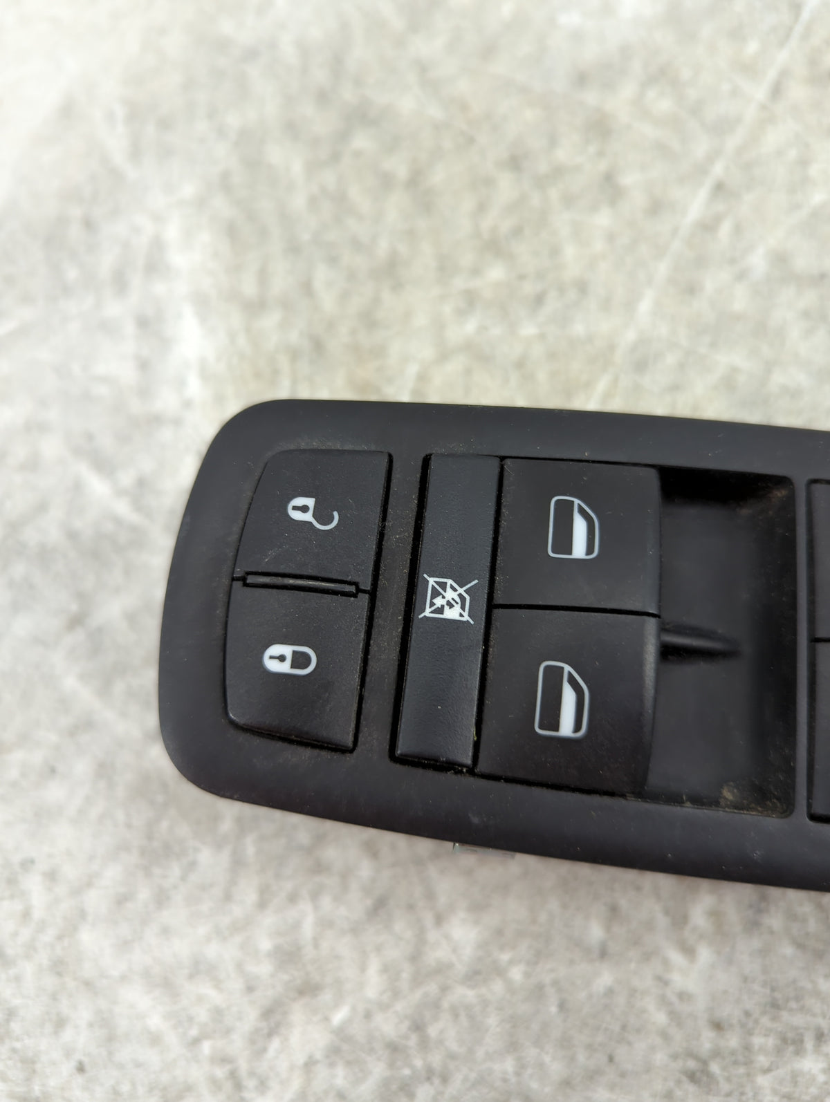 2015-2019 Chrysler 300 Master Power Window Switch Replacement Driver Side Left P/N:68262253AA Fits OEM Used Auto Parts - Oem