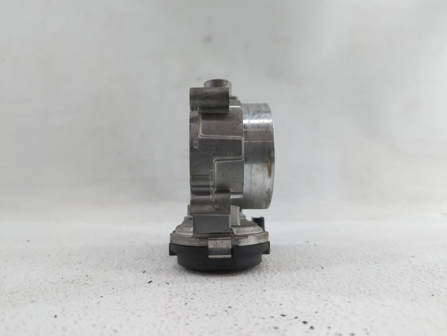 2011-2018 Chrysler 300 Throttle Body P/N:05184349AC 05184349AE, 05184349AF Fits Fits 2011 2012 2013 2014 2015 2016 2017 2018